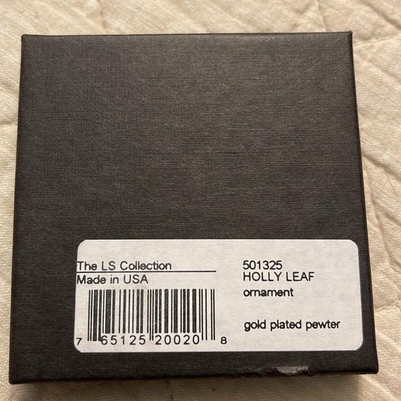 The LS collection gold plated holly leaf ornament. Preowned excellent cond. - Picture 5 of 5
